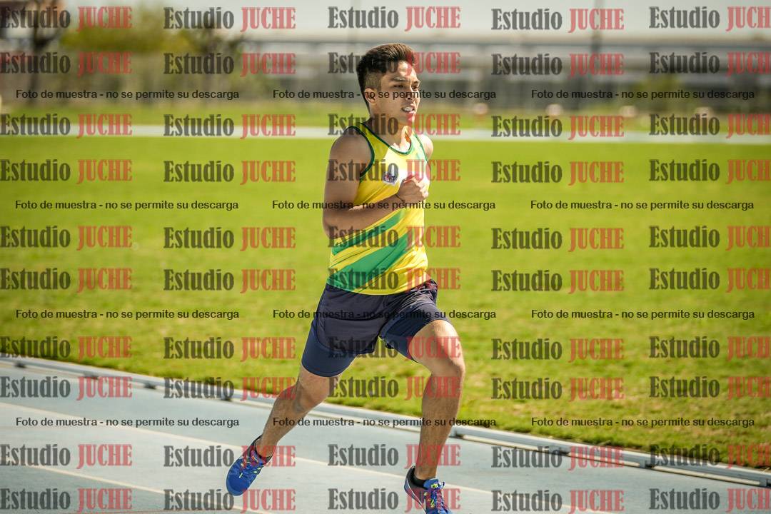 Fotos de los 400mts con vallas de varones LIBRE - FINAL