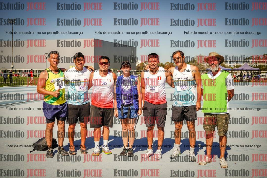 Fotos de algunos podios y extras del torneo