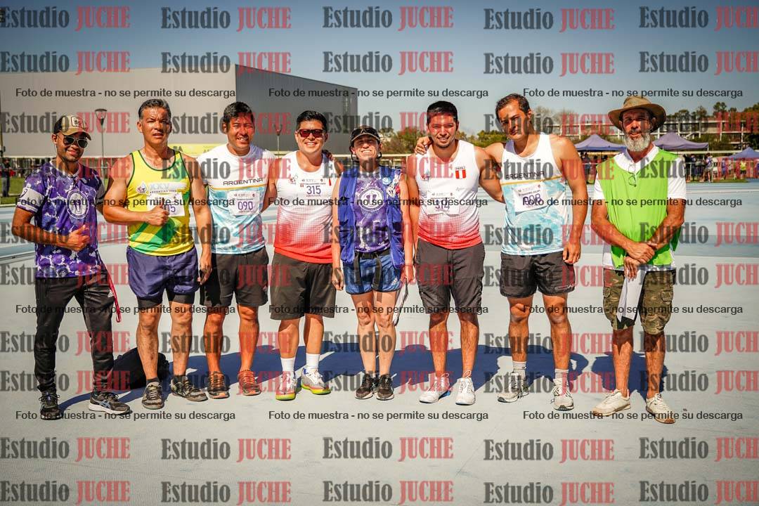 Fotos de algunos podios y extras del torneo