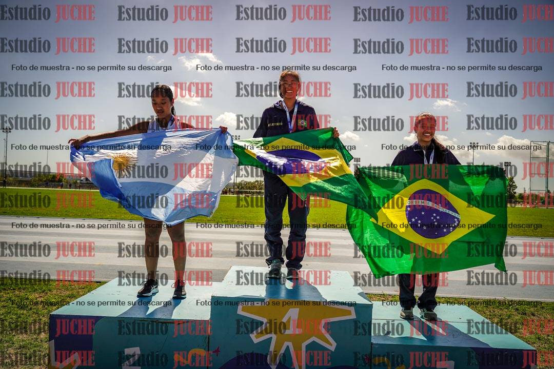 Fotos de algunos podios y extras del torneo