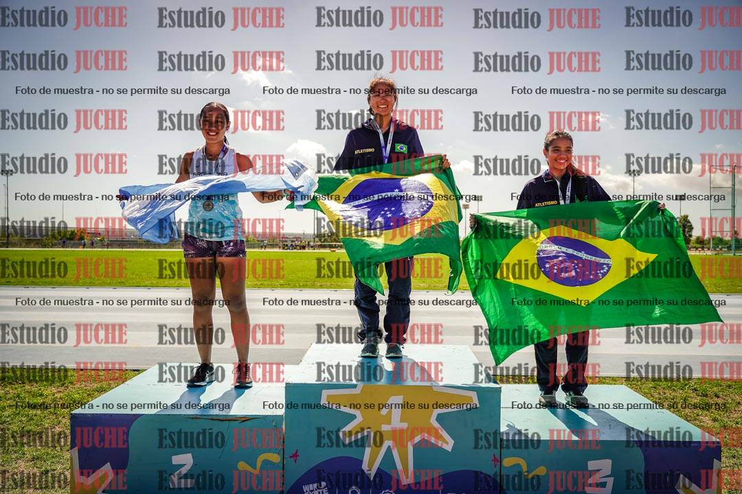 Fotos de algunos podios y extras del torneo