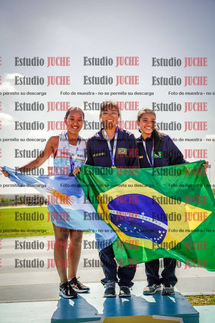 Fotos de algunos podios y extras del torneo