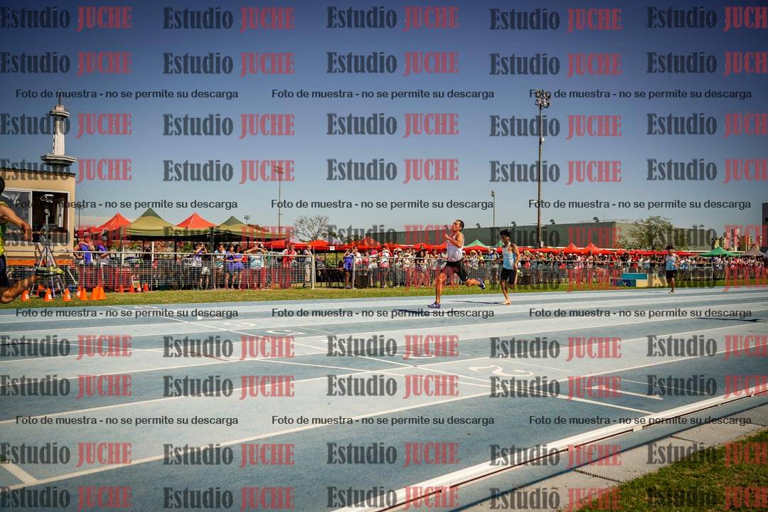Fotos de los 200mts llanos de varones LIBRE - FINAL
