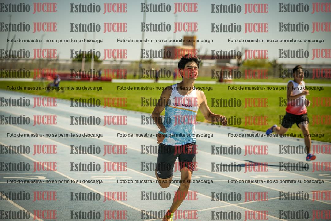 Fotos de los 200mts llanos de varones LIBRE - FINAL