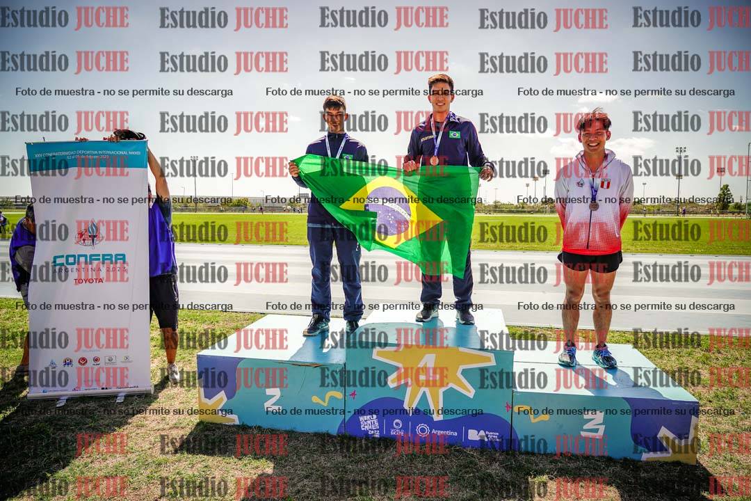 Fotos de algunos podios y extras del torneo