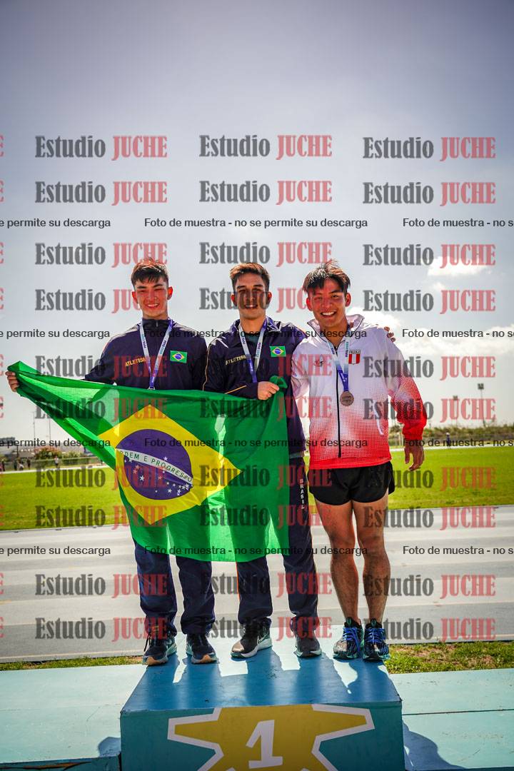 Fotos de algunos podios y extras del torneo