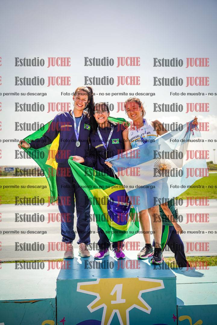 Fotos de algunos podios y extras del torneo