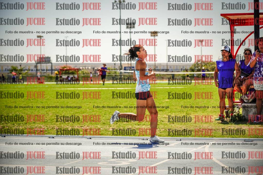 Fotos de los 800mts llanos de mujeres LIBRE/MASTER - FINAL