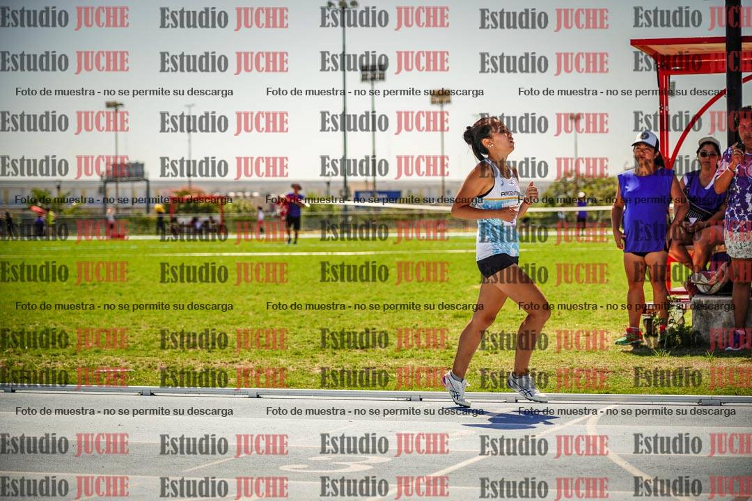 Fotos de los 800mts llanos de mujeres LIBRE/MASTER - FINAL