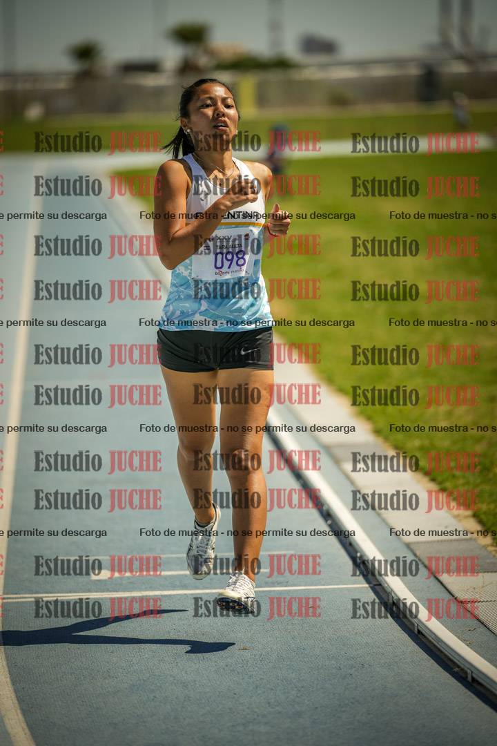 Fotos de los 800mts llanos de mujeres LIBRE/MASTER - FINAL
