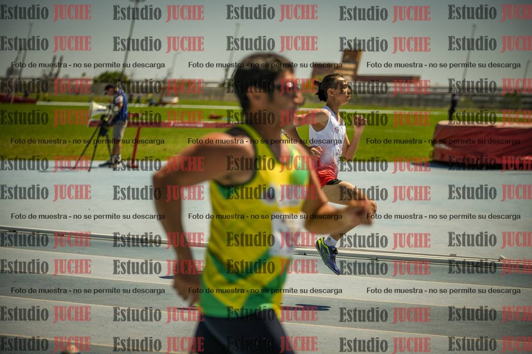 Fotos de los 800mts llanos de varones LIBRE/MASTER - FINAL