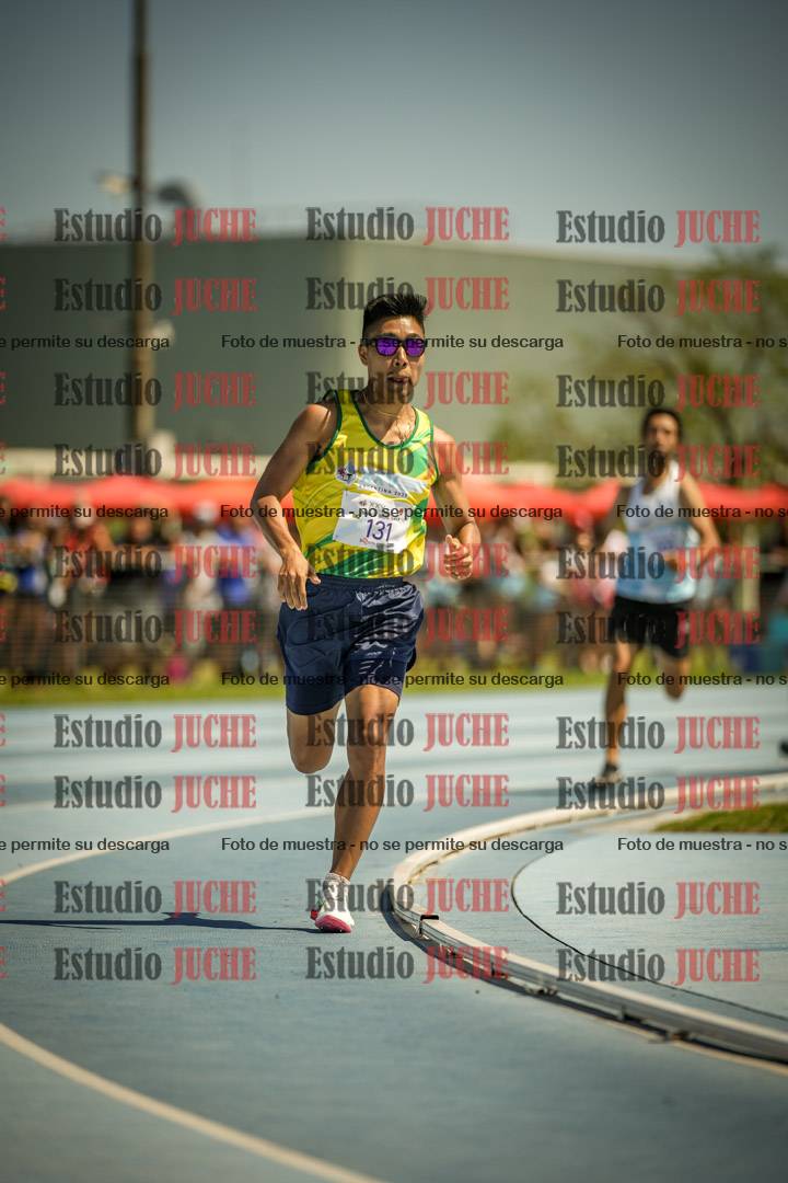 Fotos de los 800mts llanos de varones LIBRE/MASTER - FINAL