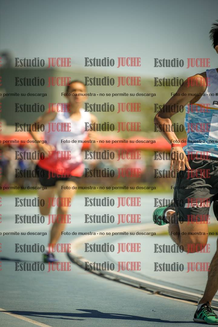 Fotos de los 800mts llanos de varones LIBRE/MASTER - FINAL