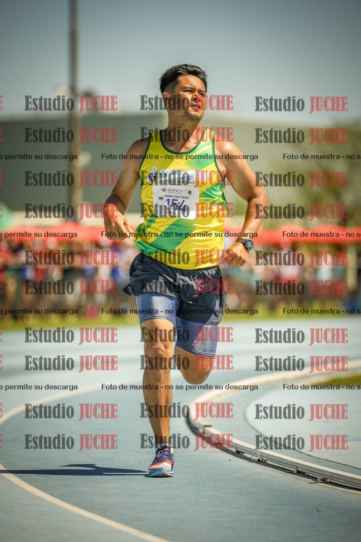 Fotos de los 800mts llanos de varones LIBRE/MASTER - FINAL