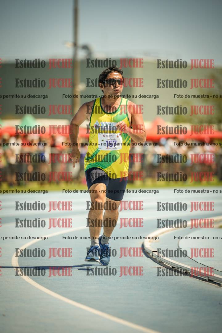 Fotos de los 800mts llanos de varones LIBRE/MASTER - FINAL