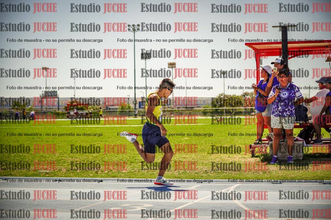 Fotos de los 800mts llanos de varones LIBRE/MASTER - FINAL