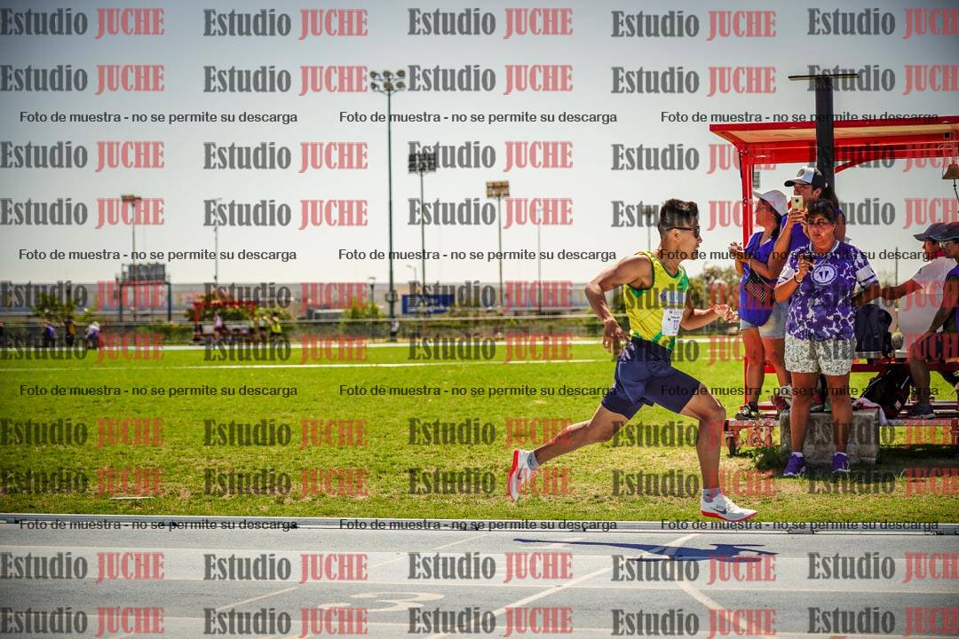 Fotos de los 800mts llanos de varones LIBRE/MASTER - FINAL