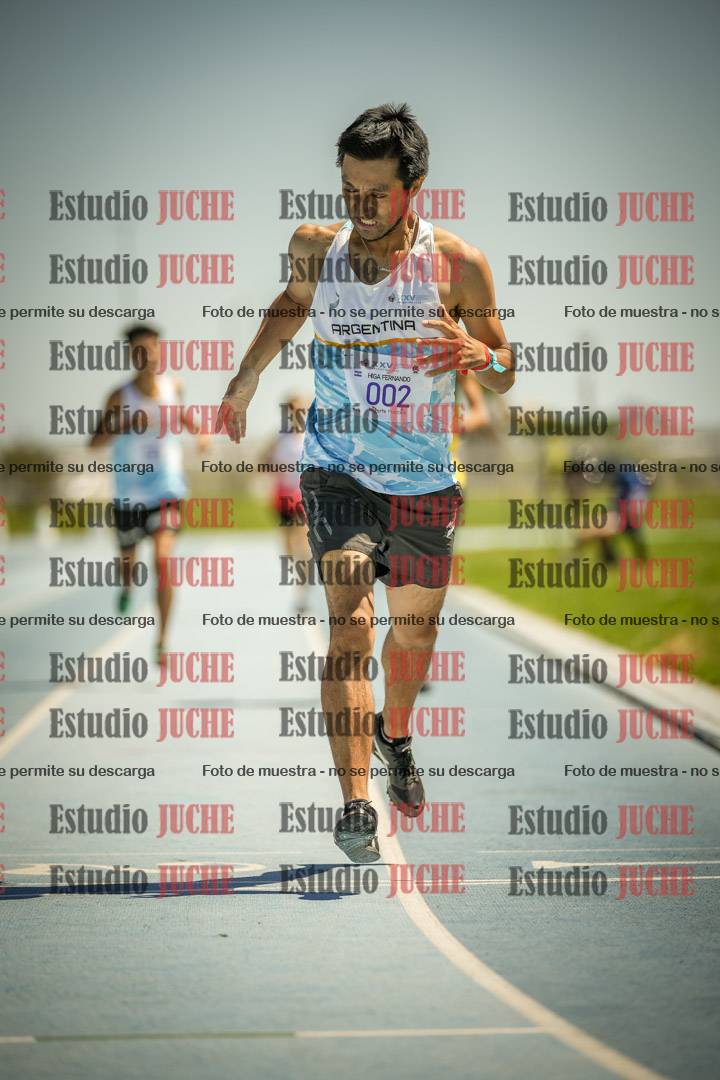 Fotos de los 800mts llanos de varones LIBRE/MASTER - FINAL