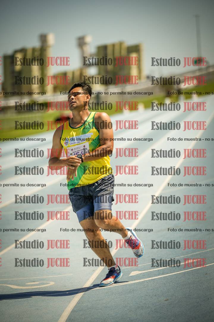 Fotos de los 800mts llanos de varones LIBRE/MASTER - FINAL