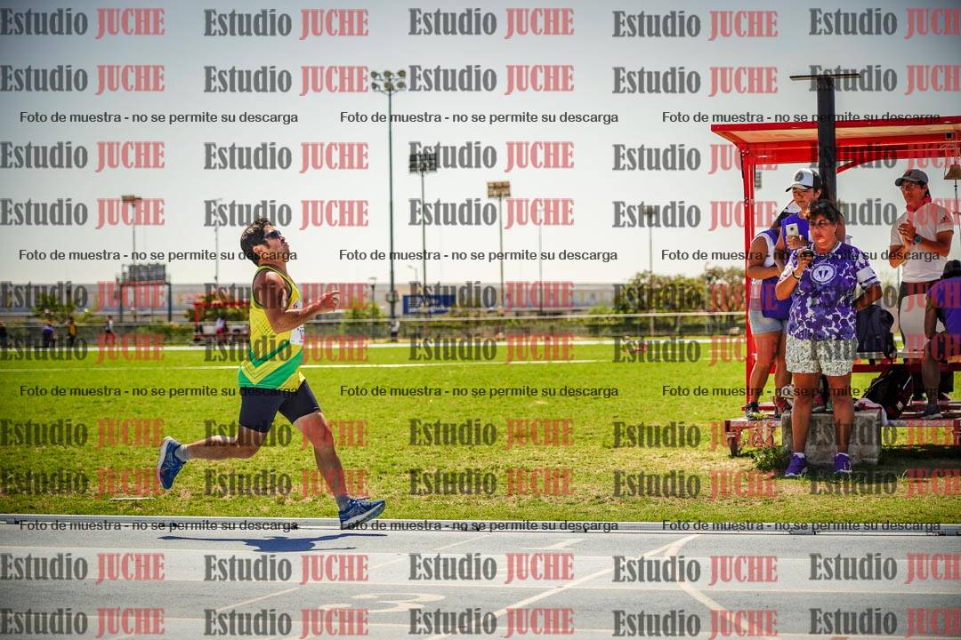 Fotos de los 800mts llanos de varones LIBRE/MASTER - FINAL