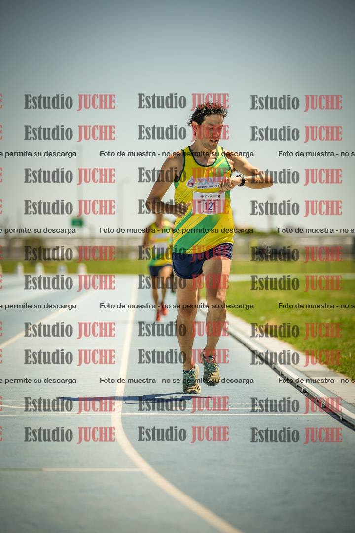 Fotos de los 10.000mts llanos de mujeres y varones LIBRE/MASTER - FINAL