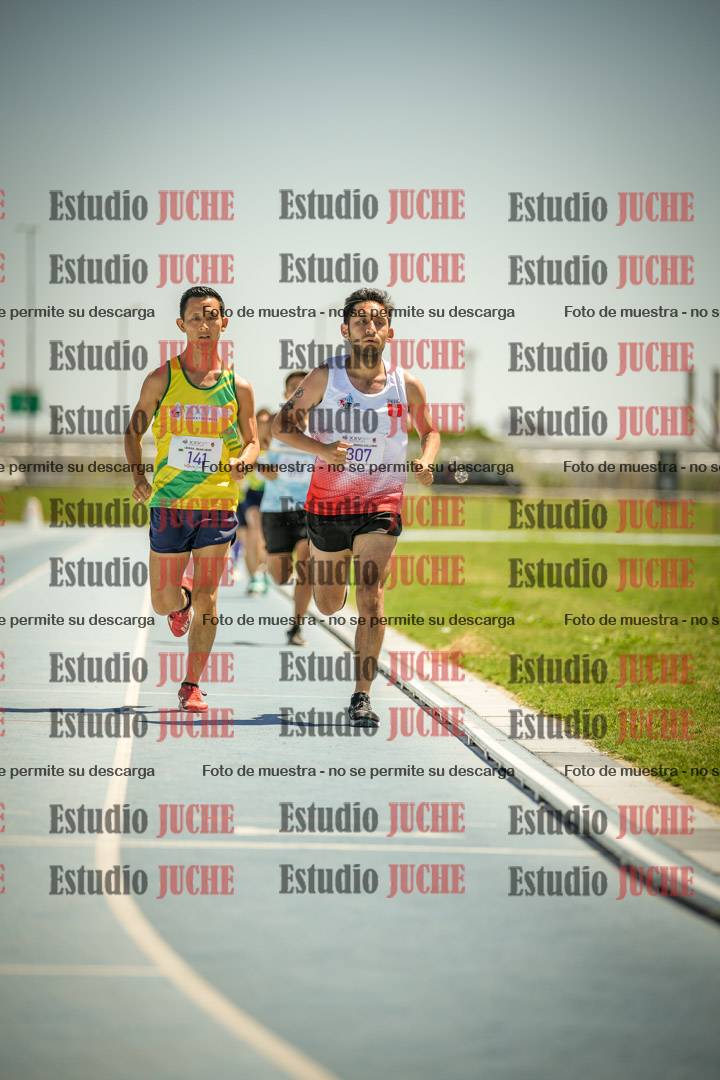 Fotos de los 10.000mts llanos de mujeres y varones LIBRE/MASTER - FINAL