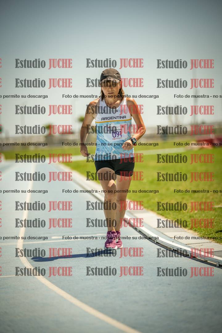 Fotos de los 10.000mts llanos de mujeres y varones LIBRE/MASTER - FINAL