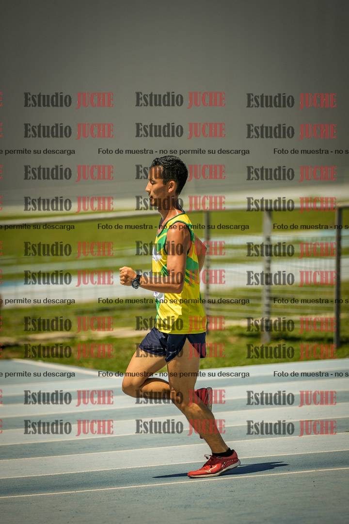 Fotos de los 10.000mts llanos de mujeres y varones LIBRE/MASTER - FINAL