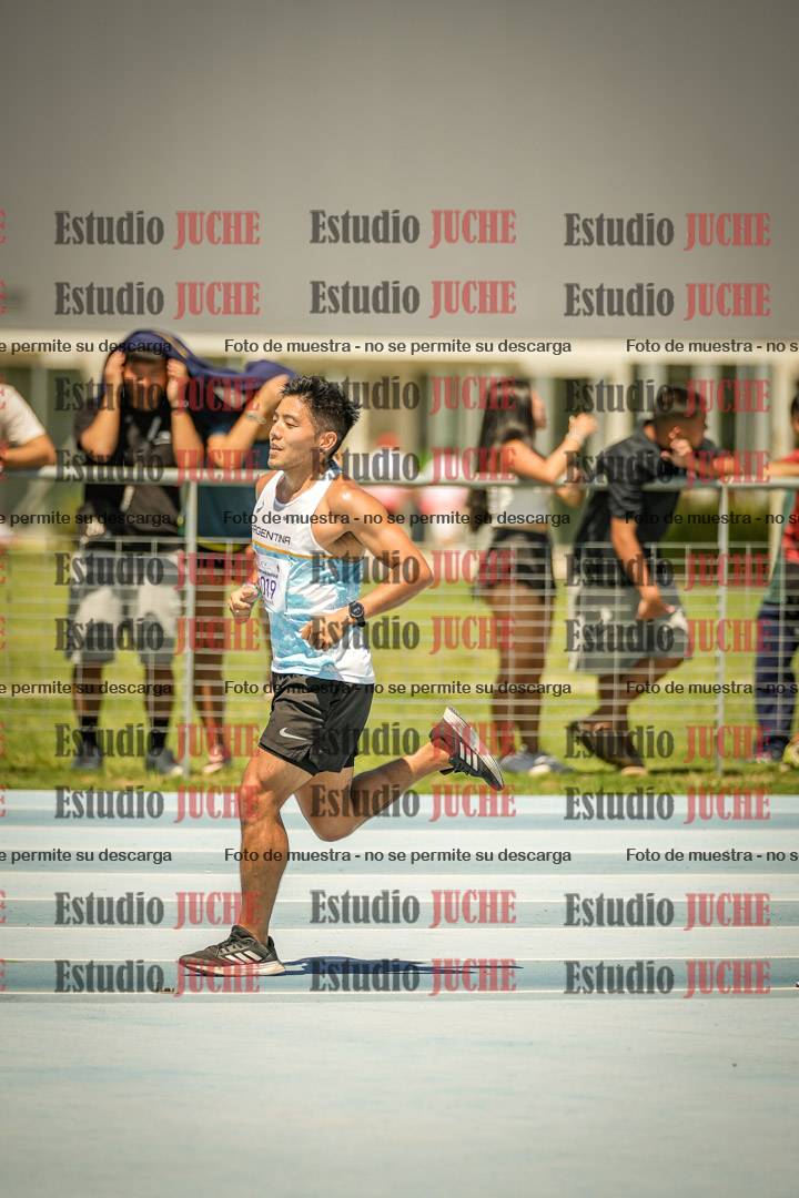 Fotos de los 10.000mts llanos de mujeres y varones LIBRE/MASTER - FINAL