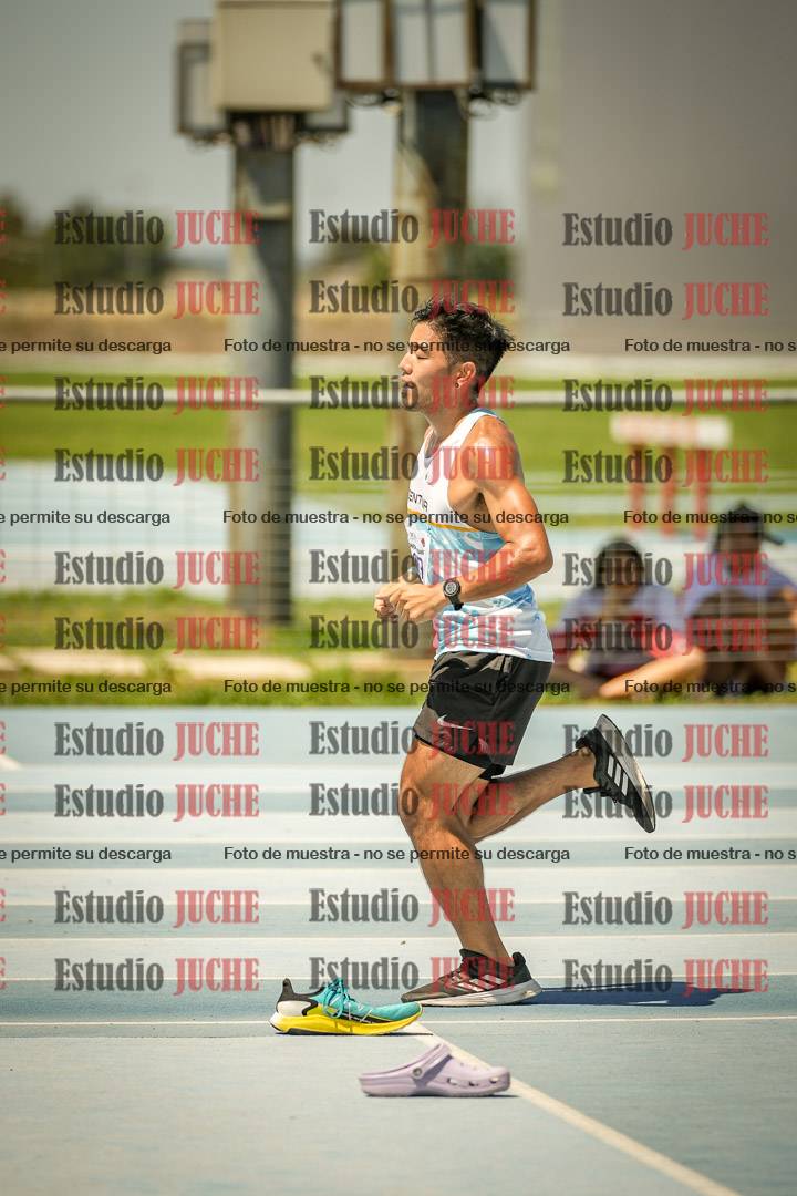 Fotos de los 10.000mts llanos de mujeres y varones LIBRE/MASTER - FINAL