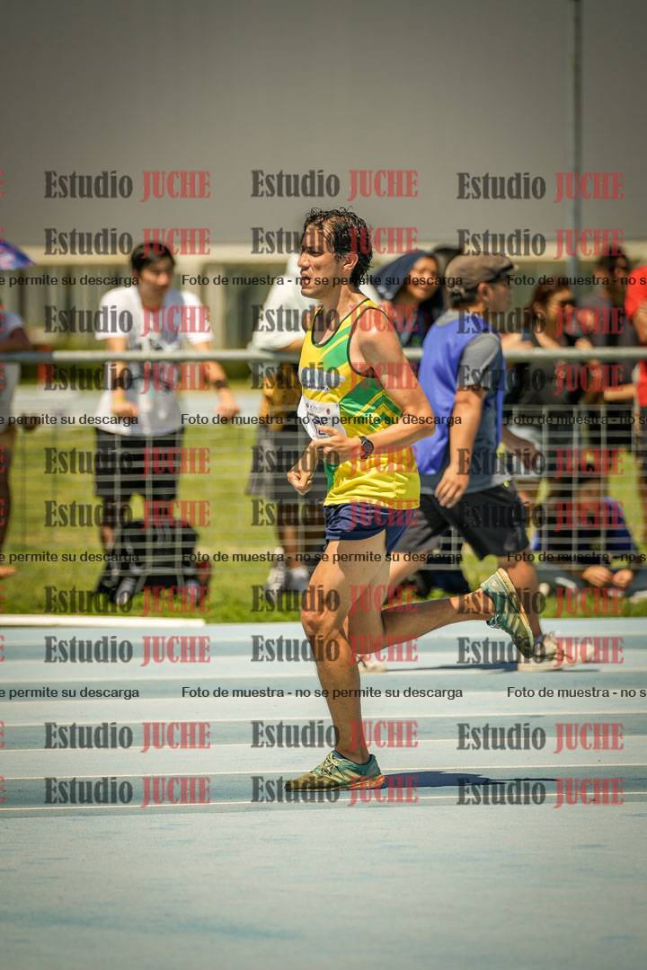 Fotos de los 10.000mts llanos de mujeres y varones LIBRE/MASTER - FINAL