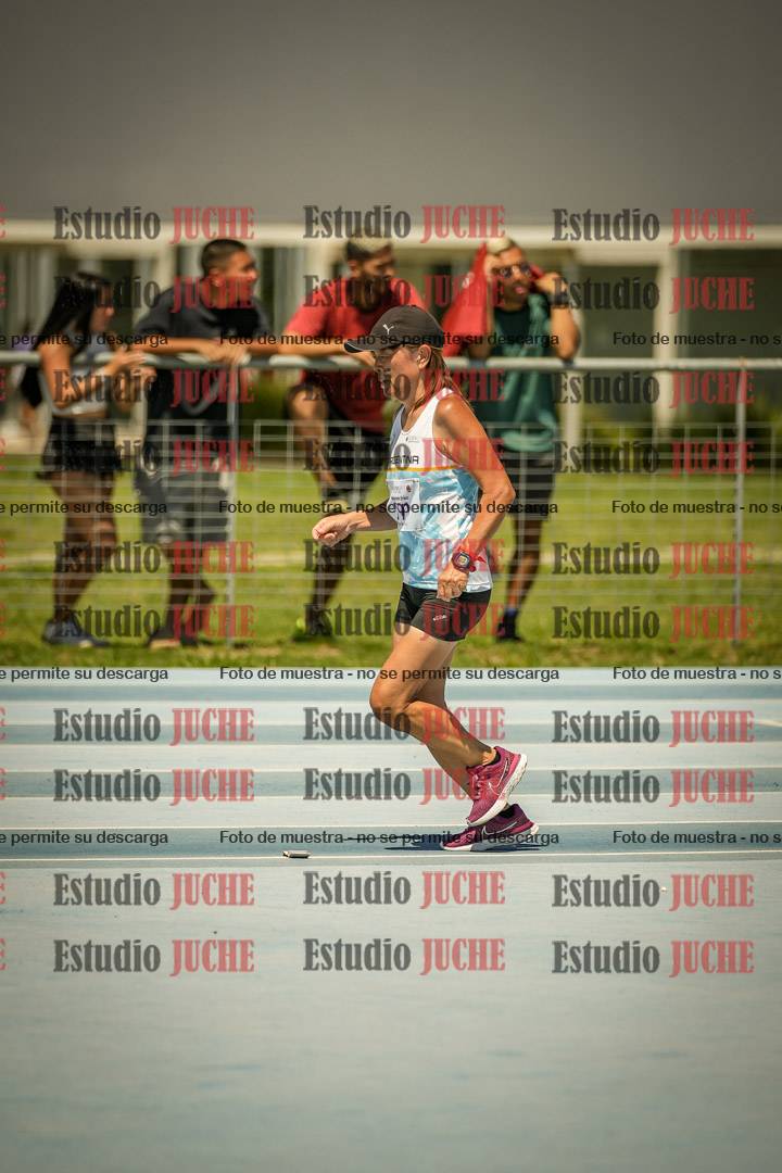 Fotos de los 10.000mts llanos de mujeres y varones LIBRE/MASTER - FINAL