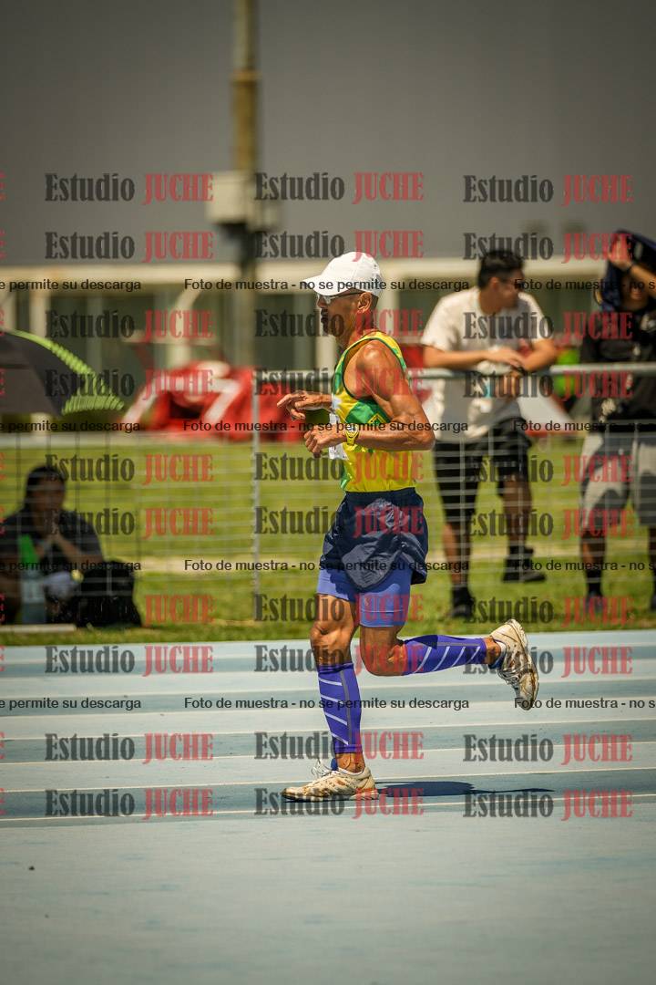 Fotos de los 10.000mts llanos de mujeres y varones LIBRE/MASTER - FINAL