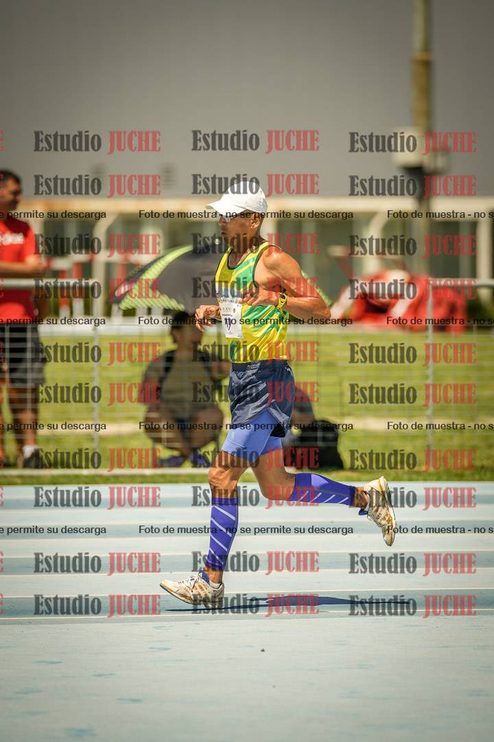 Fotos de los 10.000mts llanos de mujeres y varones LIBRE/MASTER - FINAL