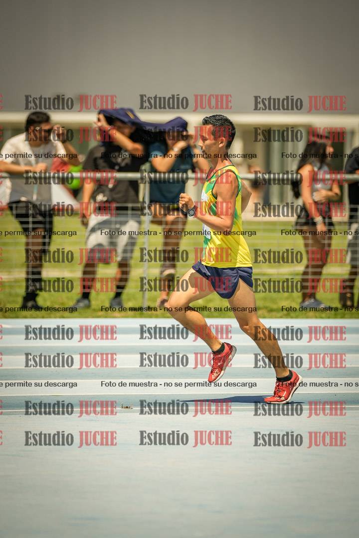 Fotos de los 10.000mts llanos de mujeres y varones LIBRE/MASTER - FINAL