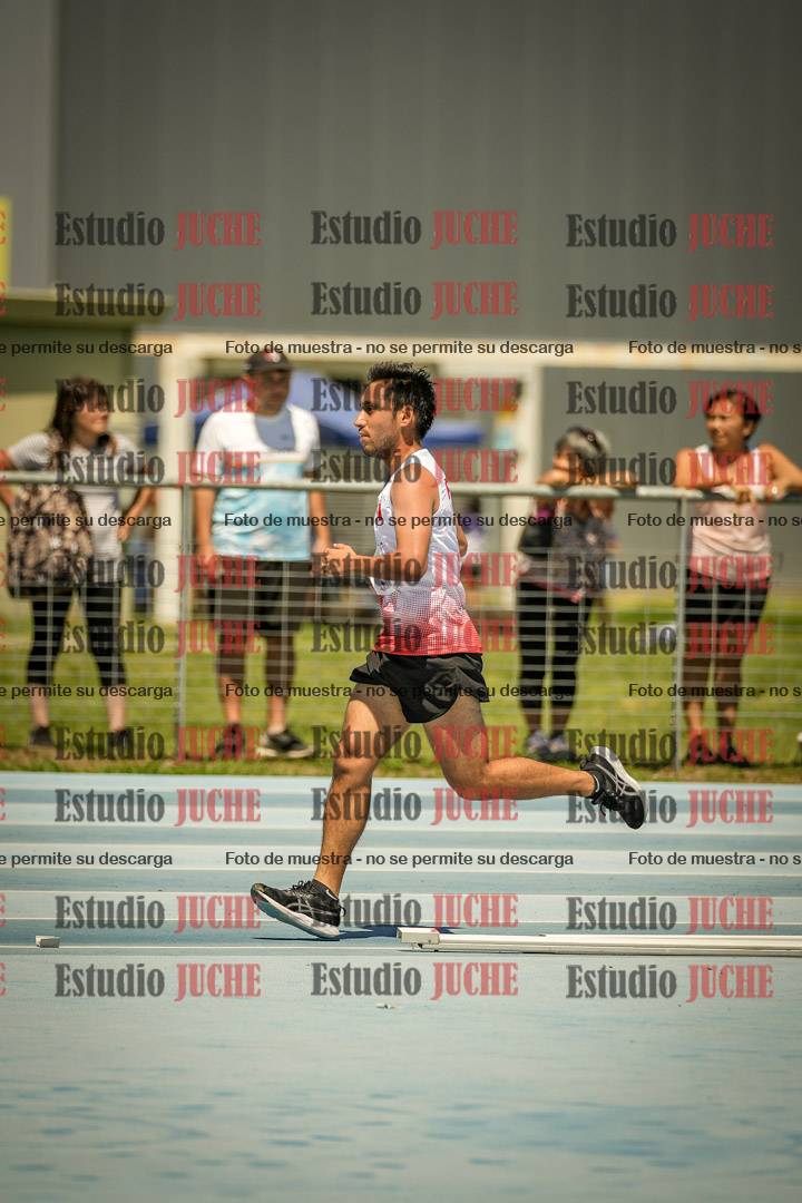 Fotos de los 10.000mts llanos de mujeres y varones LIBRE/MASTER - FINAL