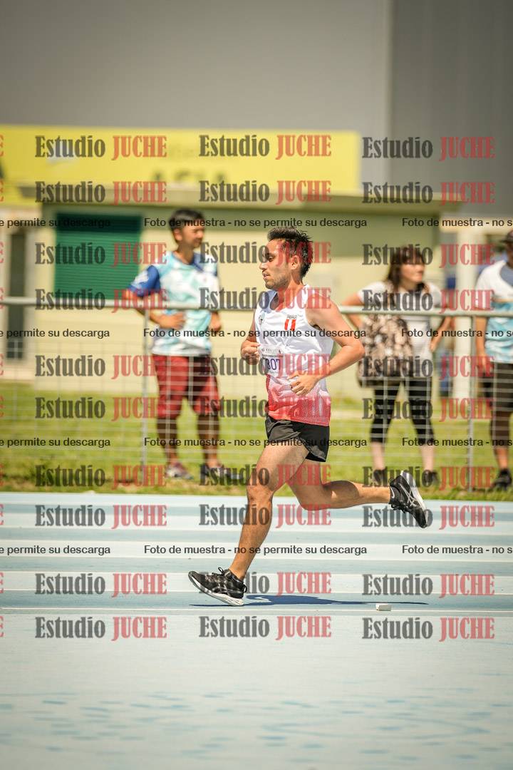 Fotos de los 10.000mts llanos de mujeres y varones LIBRE/MASTER - FINAL