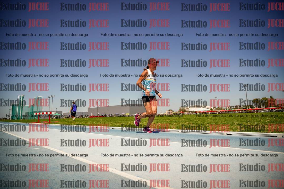 Fotos de los 10.000mts llanos de mujeres y varones LIBRE/MASTER - FINAL