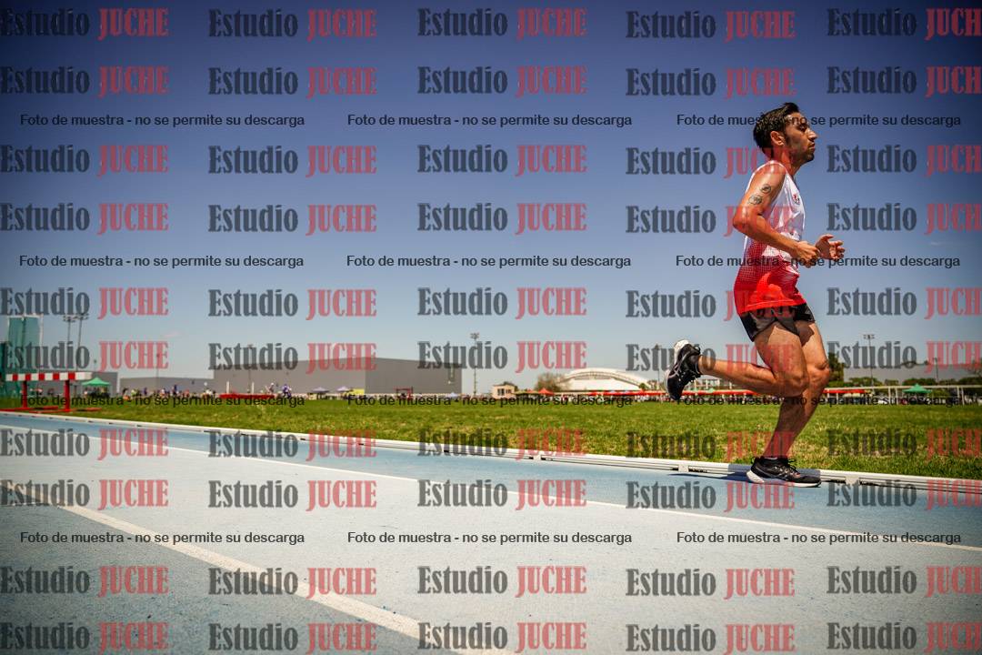 Fotos de los 10.000mts llanos de mujeres y varones LIBRE/MASTER - FINAL