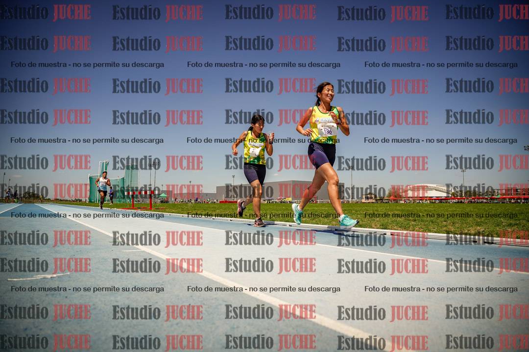 Fotos de los 10.000mts llanos de mujeres y varones LIBRE/MASTER - FINAL