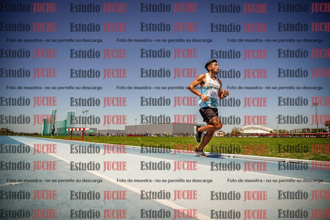 Fotos de los 10.000mts llanos de mujeres y varones LIBRE/MASTER - FINAL