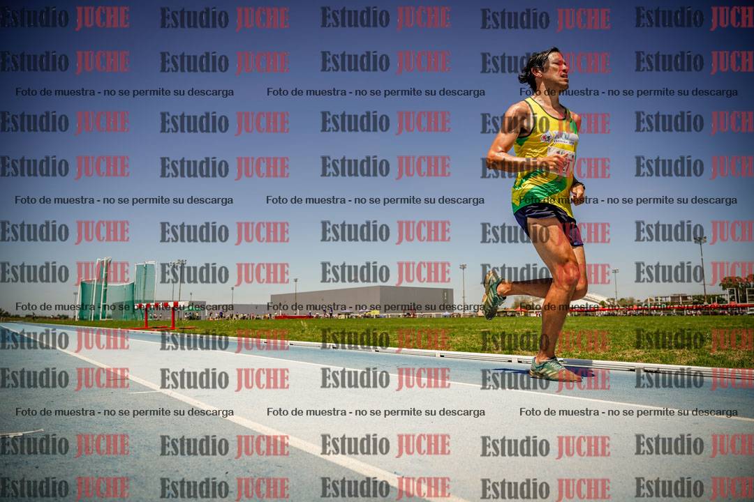 Fotos de los 10.000mts llanos de mujeres y varones LIBRE/MASTER - FINAL