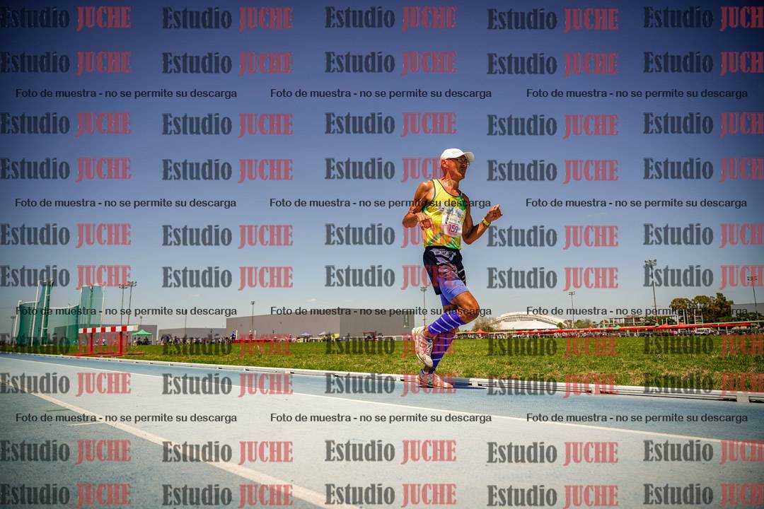 Fotos de los 10.000mts llanos de mujeres y varones LIBRE/MASTER - FINAL