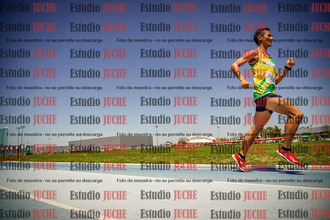 Fotos de los 10.000mts llanos de mujeres y varones LIBRE/MASTER - FINAL