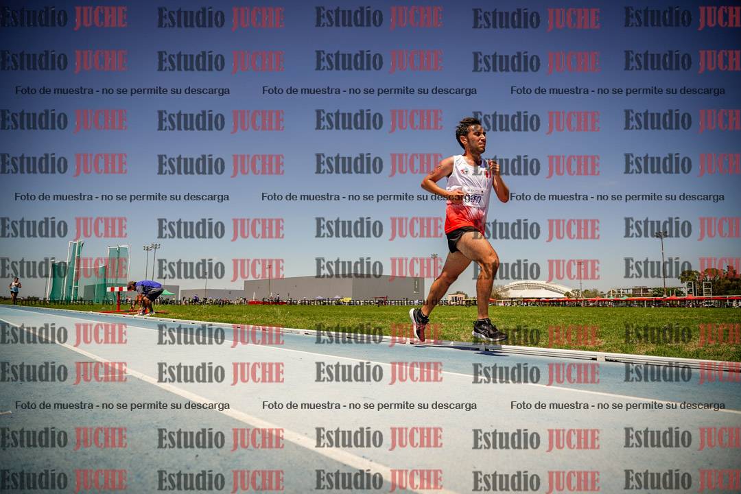 Fotos de los 10.000mts llanos de mujeres y varones LIBRE/MASTER - FINAL