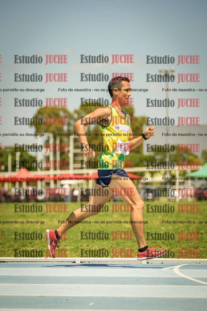 Fotos de los 10.000mts llanos de mujeres y varones LIBRE/MASTER - FINAL