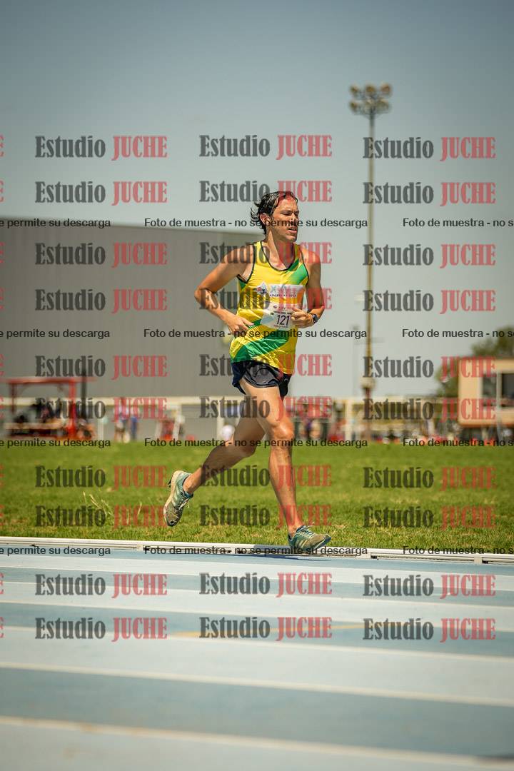 Fotos de los 10.000mts llanos de mujeres y varones LIBRE/MASTER - FINAL