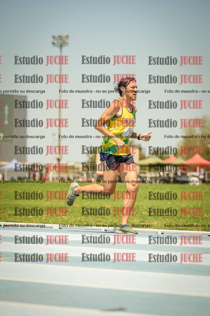 Fotos de los 10.000mts llanos de mujeres y varones LIBRE/MASTER - FINAL