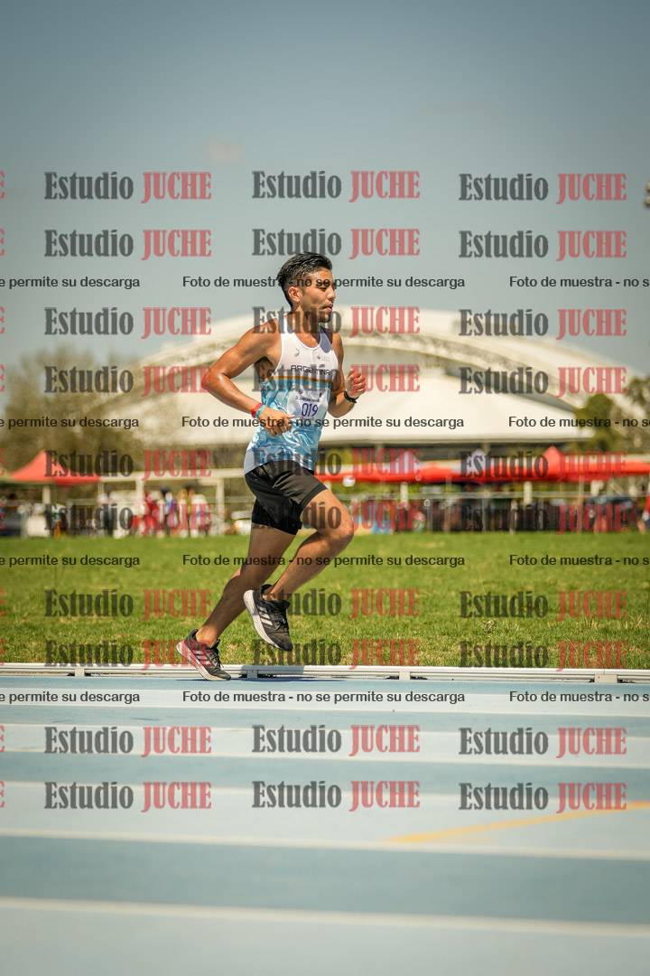 Fotos de los 10.000mts llanos de mujeres y varones LIBRE/MASTER - FINAL