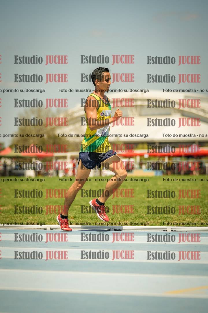 Fotos de los 10.000mts llanos de mujeres y varones LIBRE/MASTER - FINAL